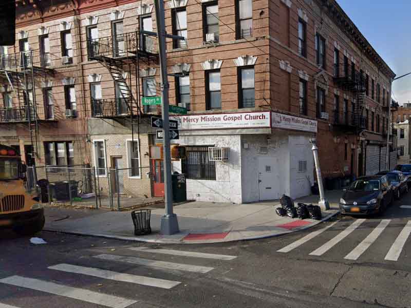 Two shot one dead near this Brooklyn intersection.