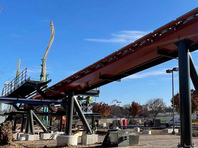 Dorney Park & Wildwater Kingdom, a leading amusement park in the Northeast, is thrilled to announce the latest development in the construction of its highly anticipated roller coaster, Iron Menace. Construction crews have successfully positioned the track pieces for the ride's station, signifying a significant advancement in the project.