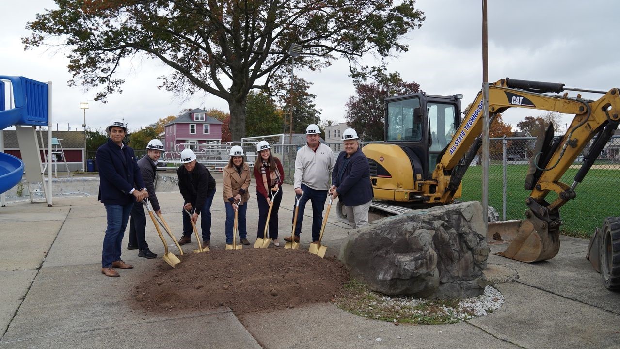 Somerset County Breaks Ground on New Bound Brook Pool