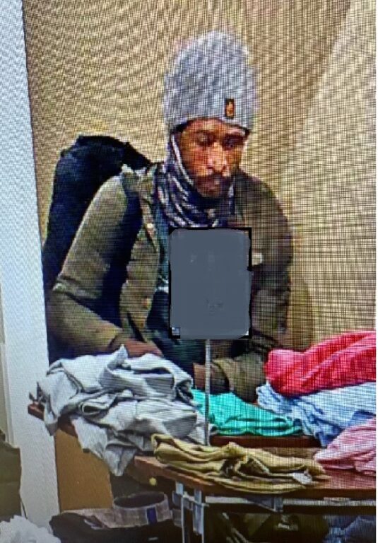 Police Seek Suspect in Kohl's Theft