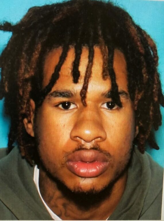 Hamilton Police Warn Residents Of Armed and Dangerous Fugitive Being Tracked