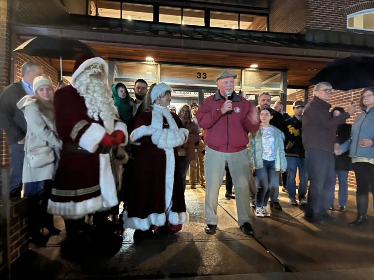 Frightful weather doesn't stop delightful toms river christmas tree lighting - photo licensed by shore news network.