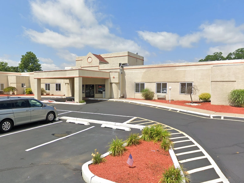 Wall Township Police Arrest Man After Foot Chase at Motel