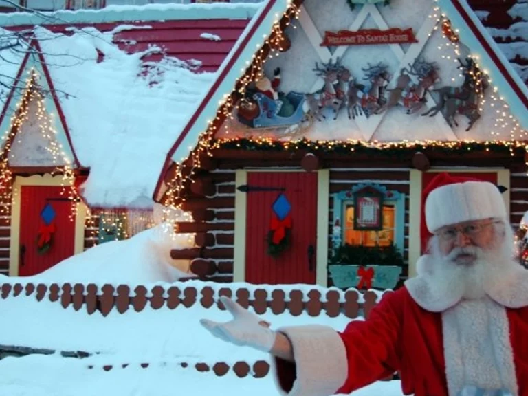 There's nothing more festive than the north pole in new york during the holiday season - photo licensed by shore news network.