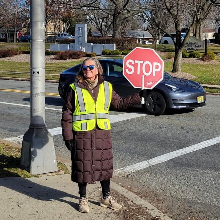 Beloved Longtime School Crossing Guard Retires in Paramus