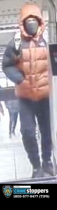 NYPD Seeking Eight Suspects Involved in Robbery of Teen on Subway Train
