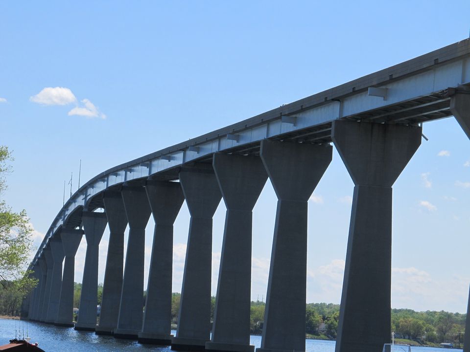 Wind Restrictions Imposed on Thomas Johnson Bridge in Maryland