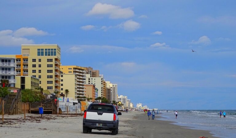 Volusia sheriff slams newspaper over sensationalized report on drownings - photo licensed by shore news network.