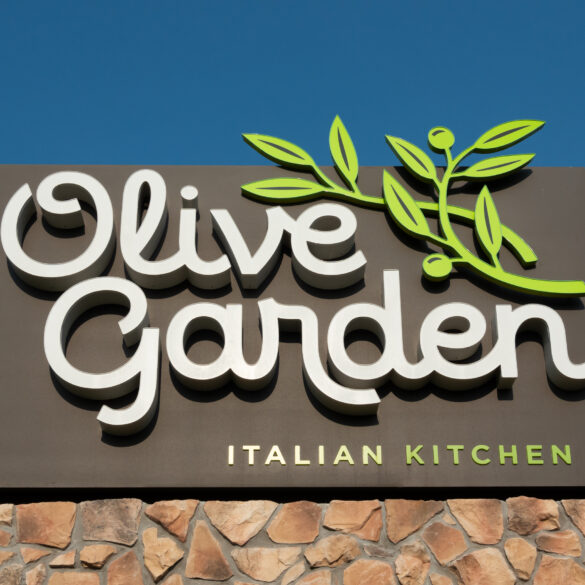 Hepatitis a case confirmed in gloucester county olive garden employee - photo licensed by shore news network.