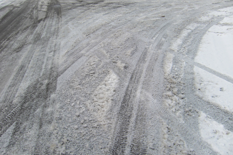 Multiple Collisions in Rockville Due to Poor Road Conditions