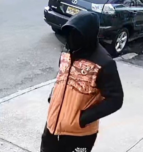 Newark Police Seeks Suspects in Brutal Unprovoked Attack