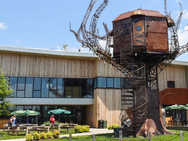 Dogfish Head Celebrates Delaware with 302 Day Festival at Milton Brewery