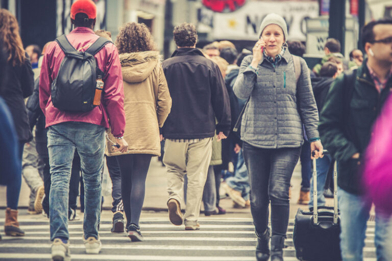 At&t network outage disrupts services for mobile phone users in new york - photo licensed by shore news network.