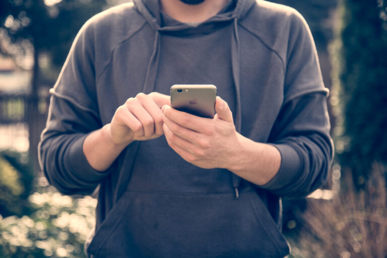 New jersey moves to criminalize the distribution of unsolicited lewd photos - photo licensed by shore news network.