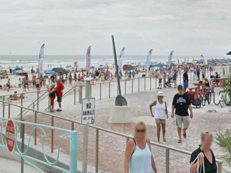 Teen pulls gun on spring breakers at florida beach - photo licensed by shore news network.