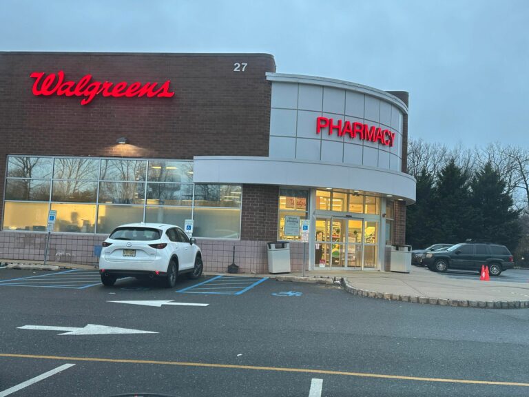 Walgreens to close in jackson this week - photo licensed by shore news network.