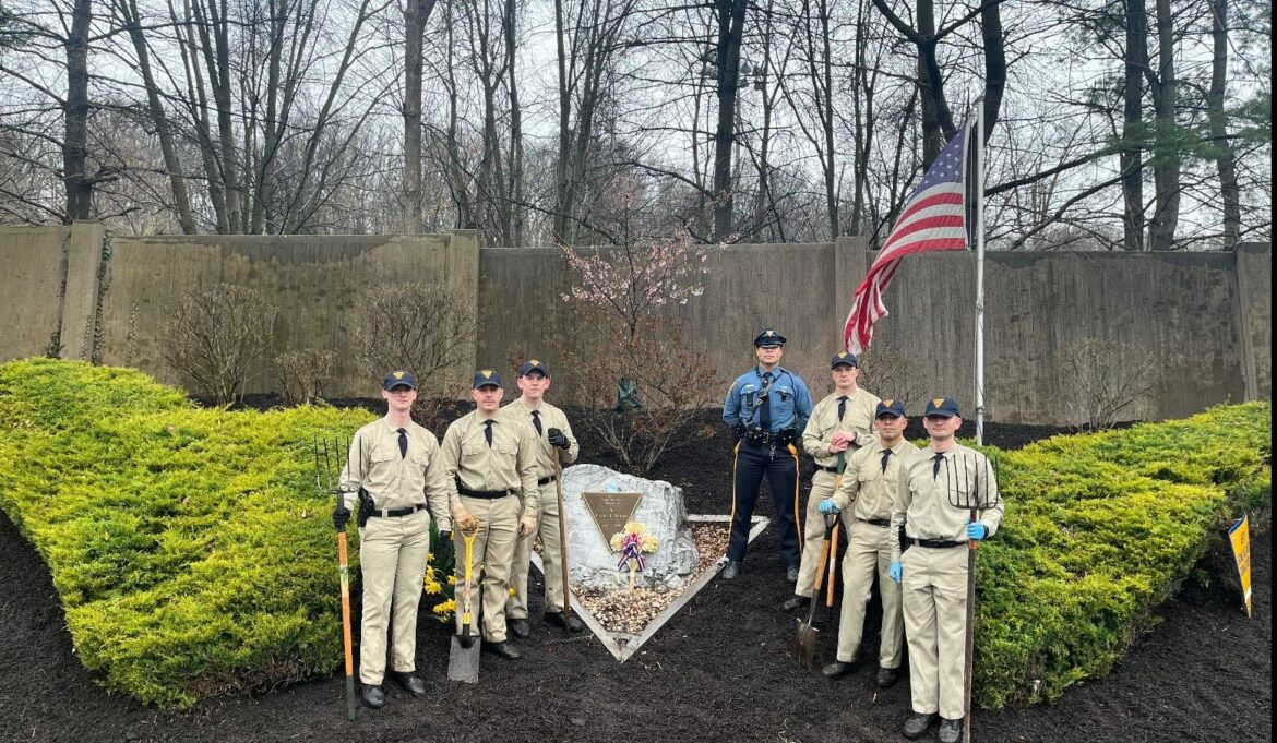 Fallen Troopers Honored At Annual Thp Memorial Service – DXZRON