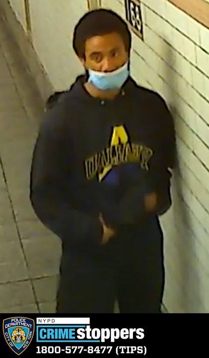 NYPD Seeking Subway Flasher for Lewd Incident NYPD Seeking Subway Flasher for Lewd Incident