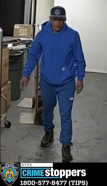 NYPD Investigating Manhattan Burglary