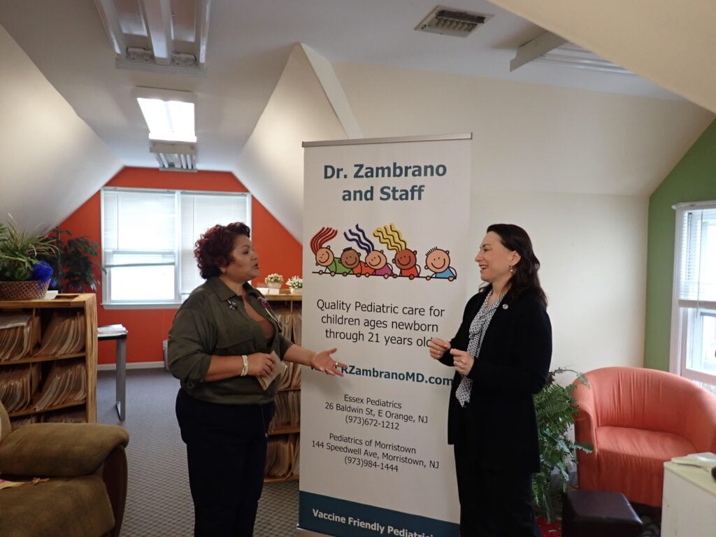 Assemblywoman Dunn Supports Pediatric Literacy Initiative in Morristown
