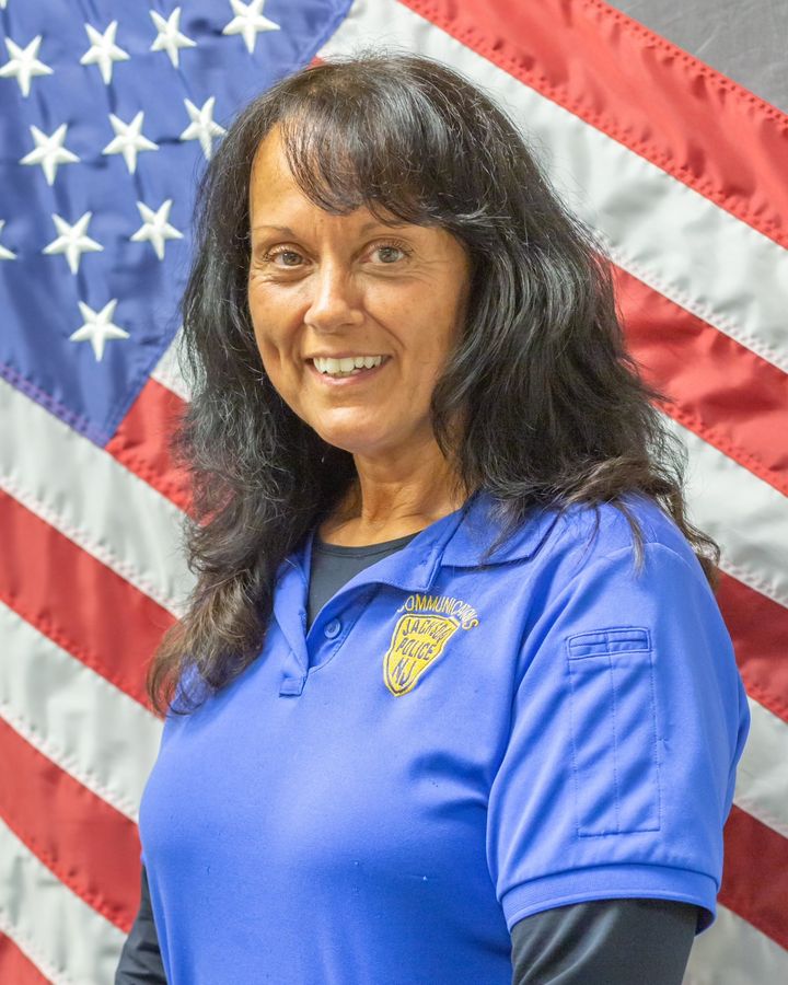 Jackson Police Department Celebrates Retirement of Veteran Telecommunicator