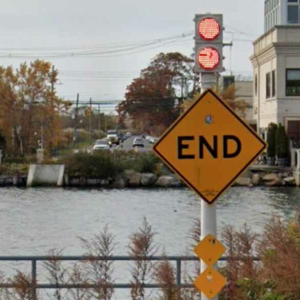 One dead in howard beach drowning - photo licensed by shore news network.