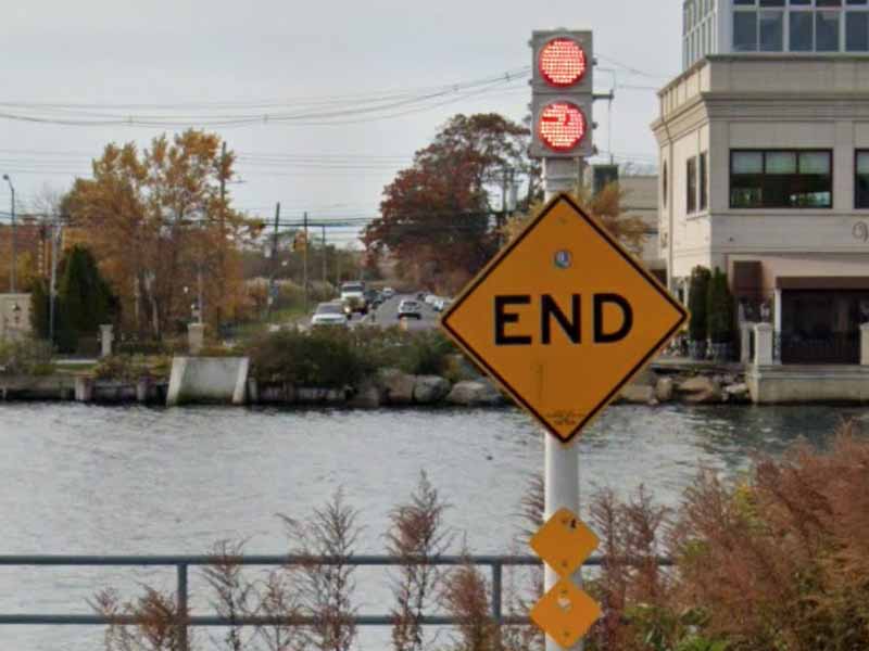 One Dead in Howard Beach Drowning