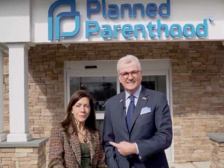 Governor murphy, wife tammy visit new taxpayer supported planned parenthood center - photo licensed by shore news network.