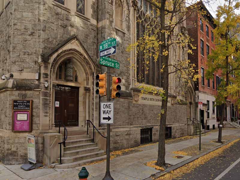 Young Boy Stabbed Outside Synagogue in Philadelphia