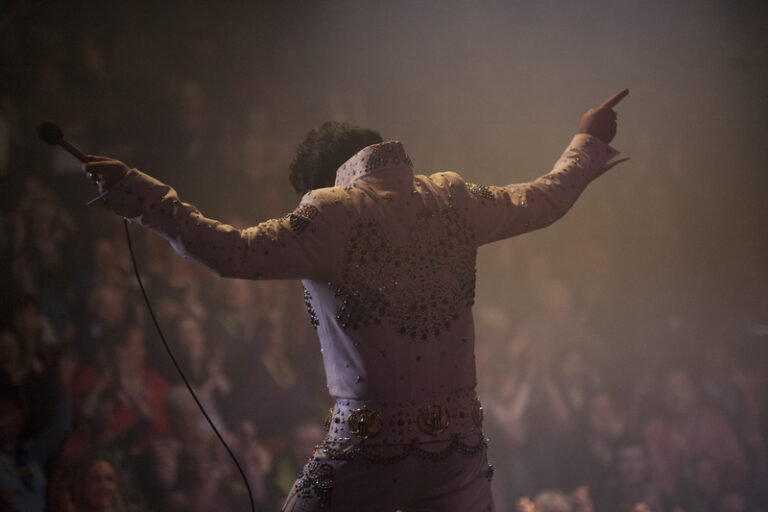 Saving graceland: a last ditch effort to save elvis presley's home from foreclosure - photo licensed by shore news network.