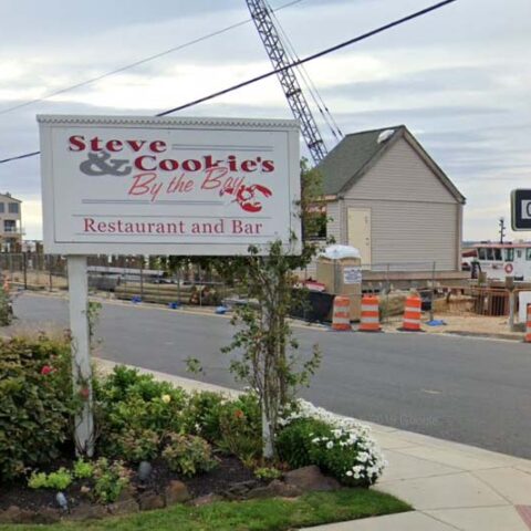 Retired nfl star jason kelce, wife harassed outside jersey shore restaurant - photo licensed by shore news network.