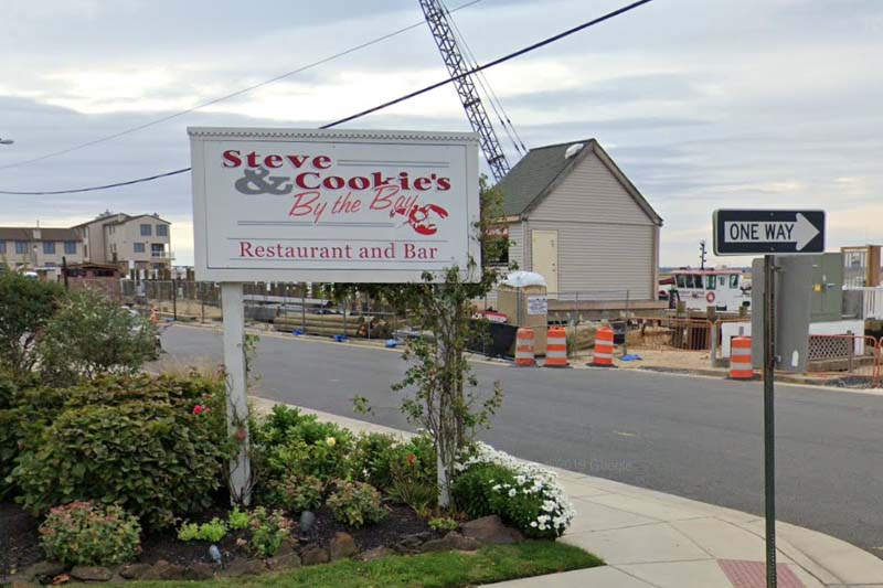 Retired NFL Star Jason Kelce, Wife Harassed Outside Jersey Shore Restaurant