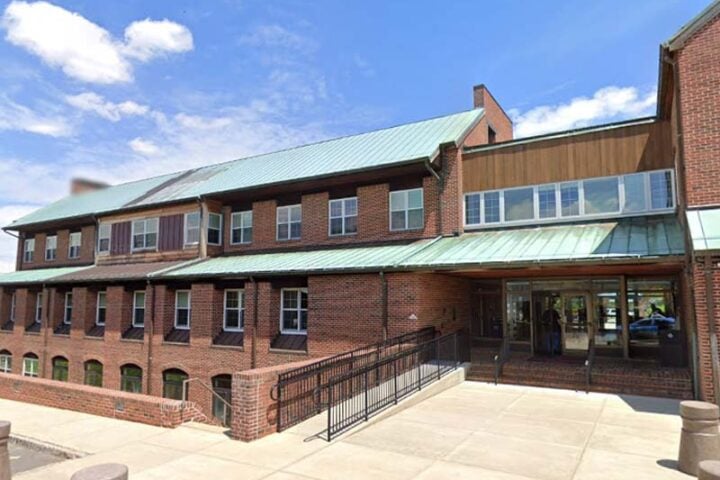 Toms River Township Municipal Building - Google Maps.
