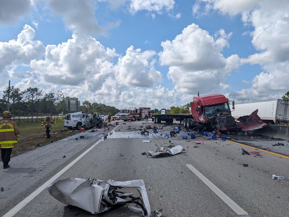 Wrong-Way Driver Causes Head-On Crash on Turnpike, Serious Injuries Reported Wrong-Way Driver Causes Head-On Crash on Turnpike, Serious Injuries Reported
