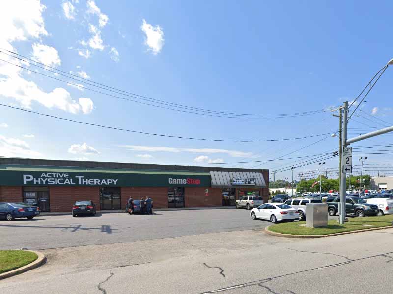 Commercial Robbery at Tobacco Store in Glen Burnie