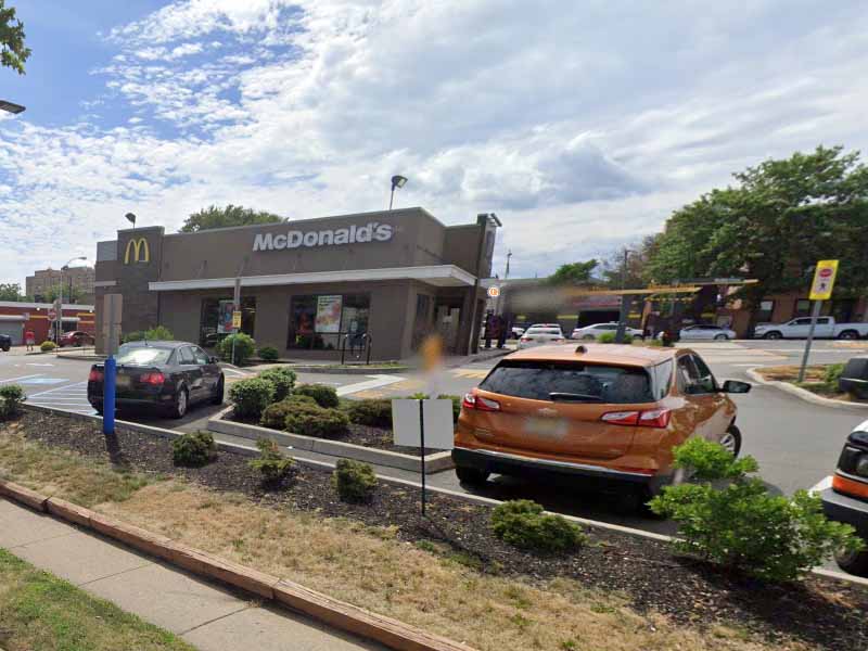Three People Stabbed at Newark McDonald's