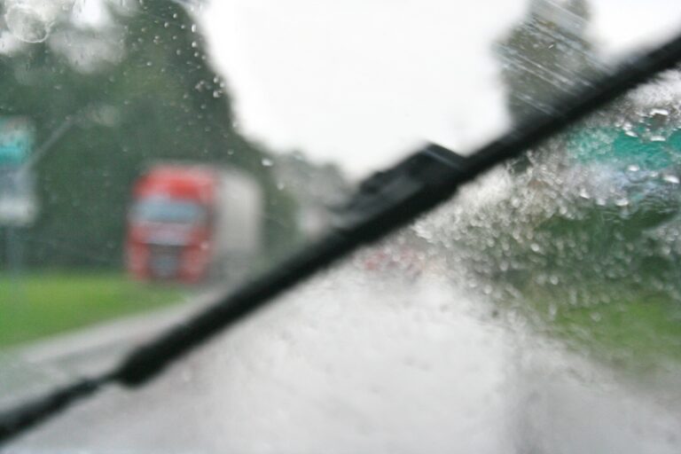 Traffic alert: lane closure on garden state parkway following crash in stafford twp. - photo licensed by shore news network.