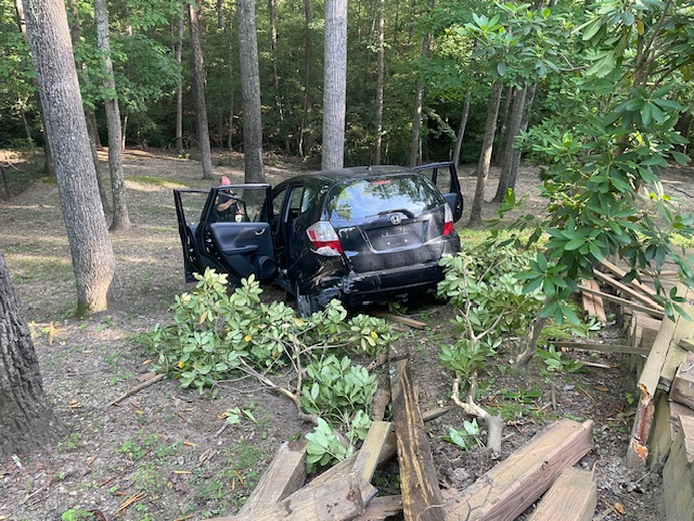 Suspect Flees Police After Crashing Through Neighborhood at High Speed