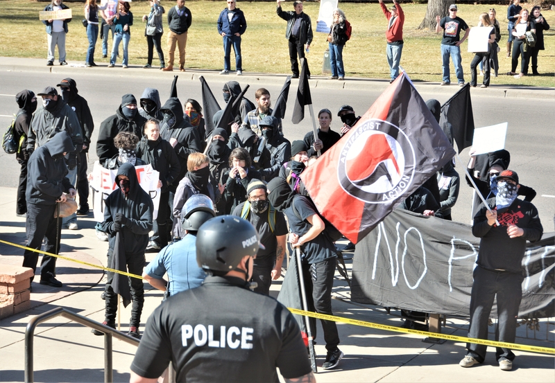 New Jersey Lawmaker Seeks to Return Police Power Back to Cops During Protests and Riots