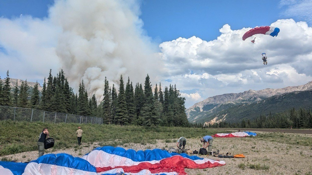 Evacuation Alerts Issued for Denali National Park Due to Growing Wildfire