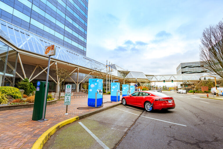 As gas car ban looms, poll shows most in new jersey don't want to buy an ev - photo licensed by shore news network.