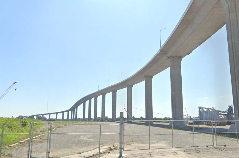 Woman Leaps to Her Death From Virginia Bridge