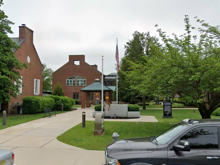 Toms river mayor's plan to simplify town's confusing and inconsistent beuracratic structure approved by council - photo licensed by shore news network.