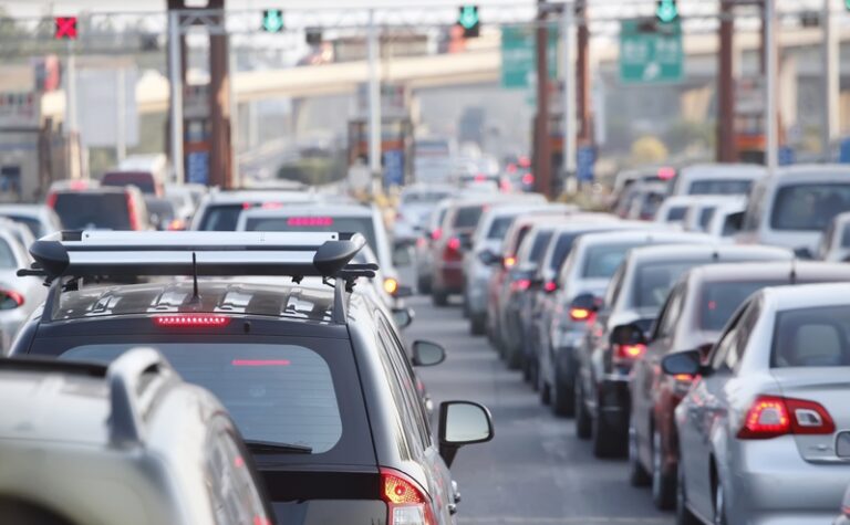 Morning commuter report: traffic delays on new jersey highways - photo licensed by shore news network.