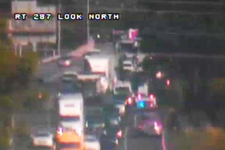 Crash on i-287 leads to lane closure in bridgewater township - photo licensed by shore news network.