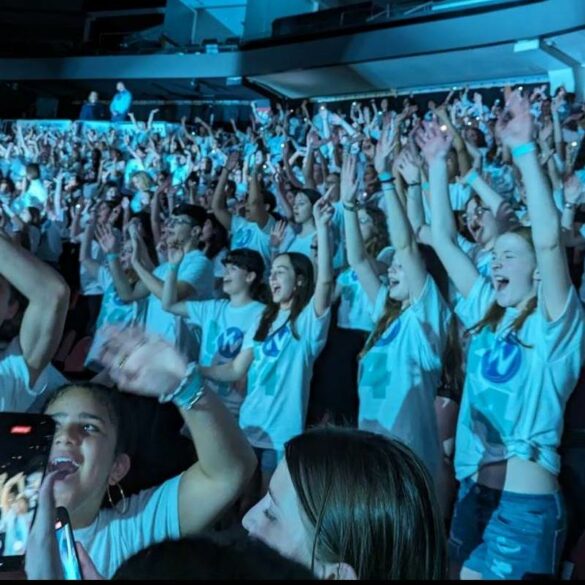 Toms river middle schoolers sing in "world's largest" youth choir - photo licensed by shore news network.