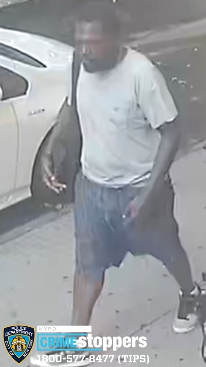 56-Year-Old Man Knocked Out Cold, Robbed in the Bronx