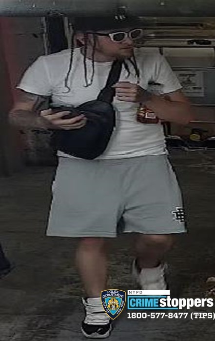 Theft Reported at Queens Commercial Establishment