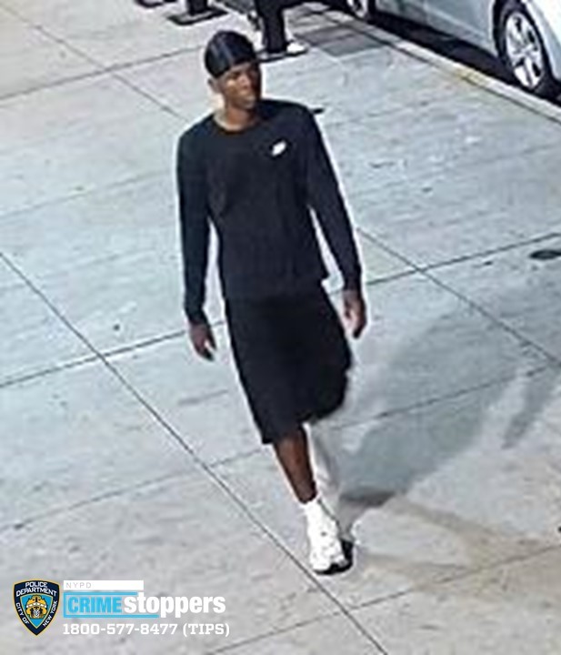 Man Injured in Violent Brooklyn Robbery Man Injured in Violent Brooklyn Robbery