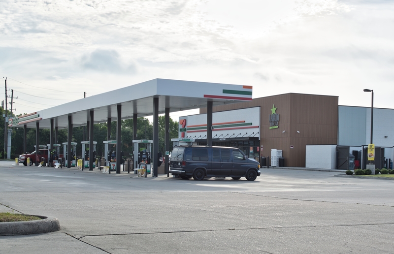 7-Eleven to Close Over 250 Locations, Including In Our Area